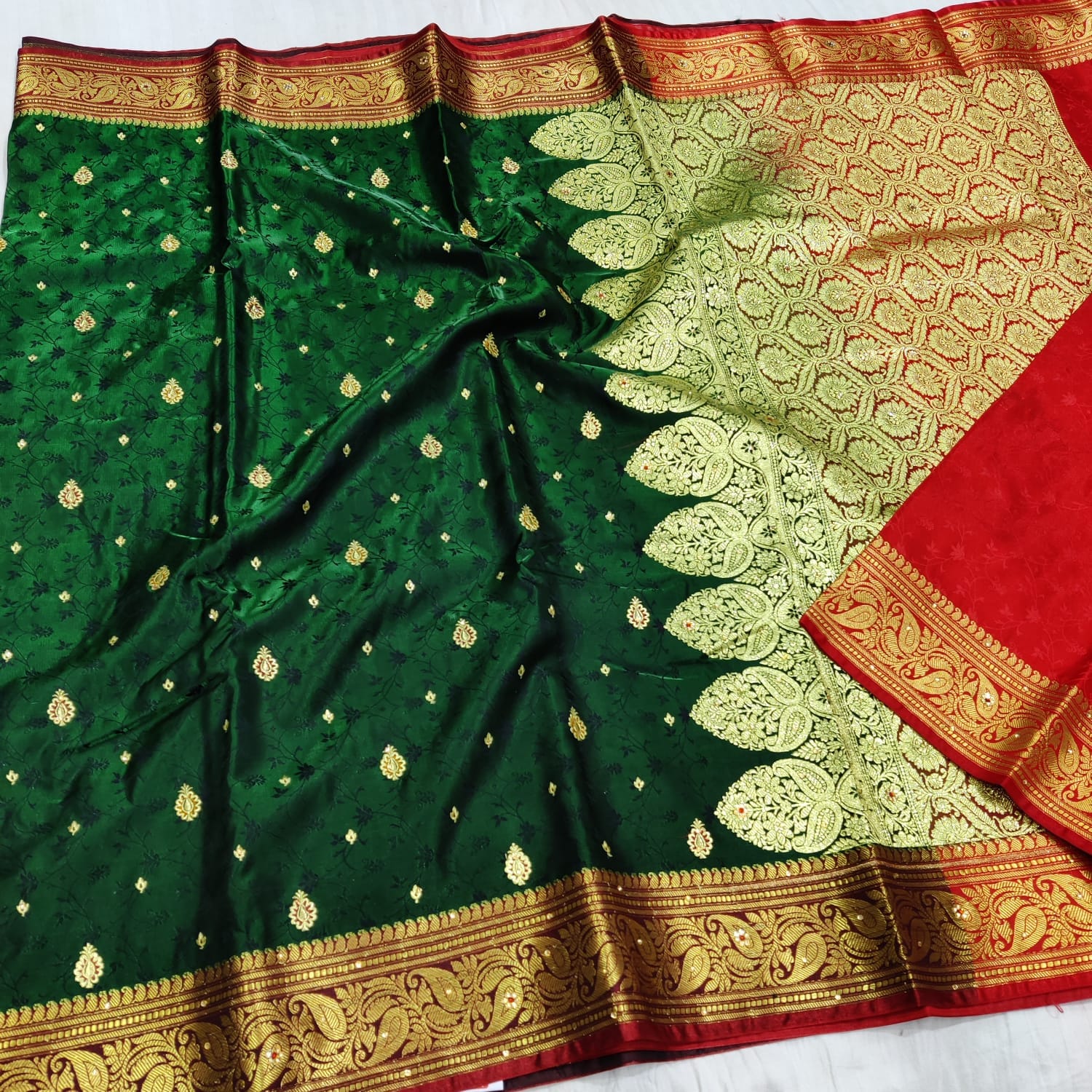 Soft Banarasi Silk Sarees_Bottle Green Soft Banarasi Silk Sarees_Bottle Green