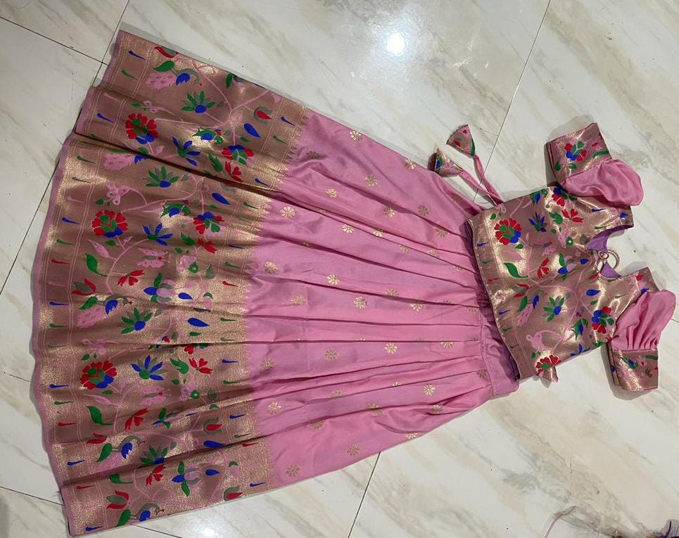 Pink paithani lehenga for baby girl_3