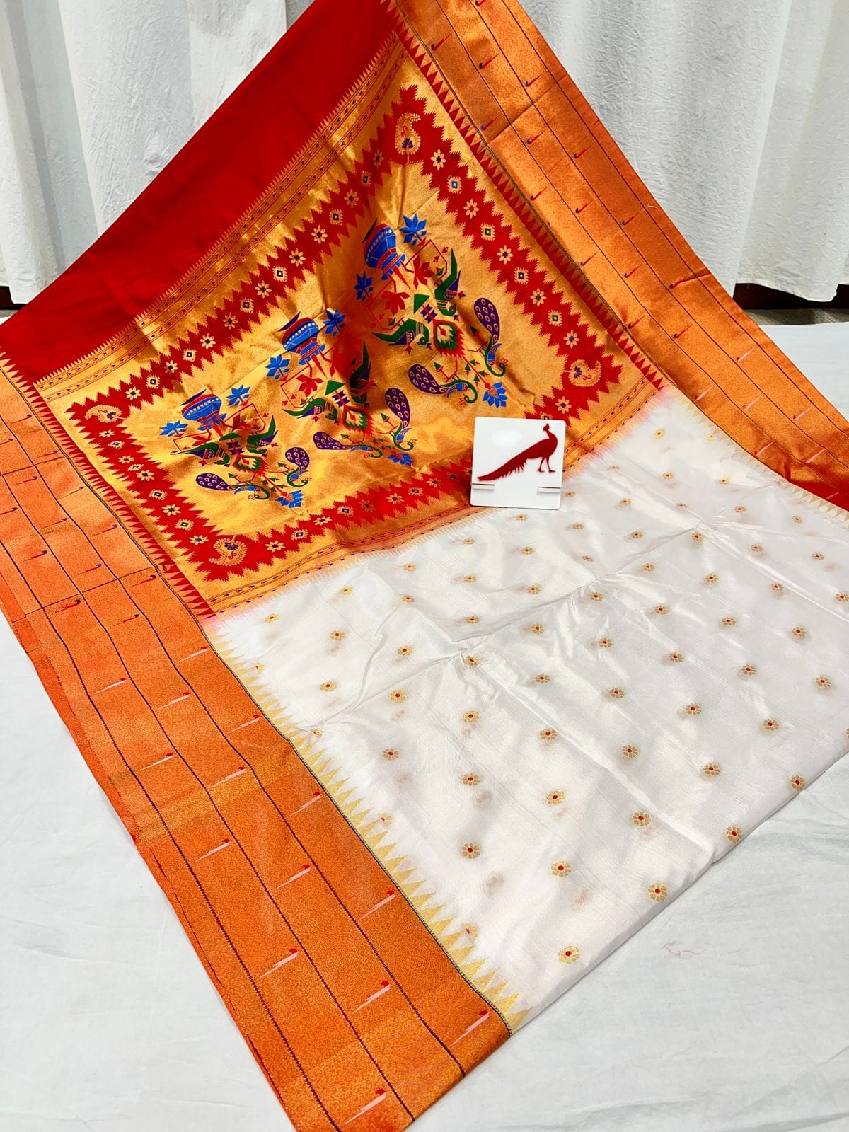 Tripple Munia Paithani White Tripple Munia Paithani White
