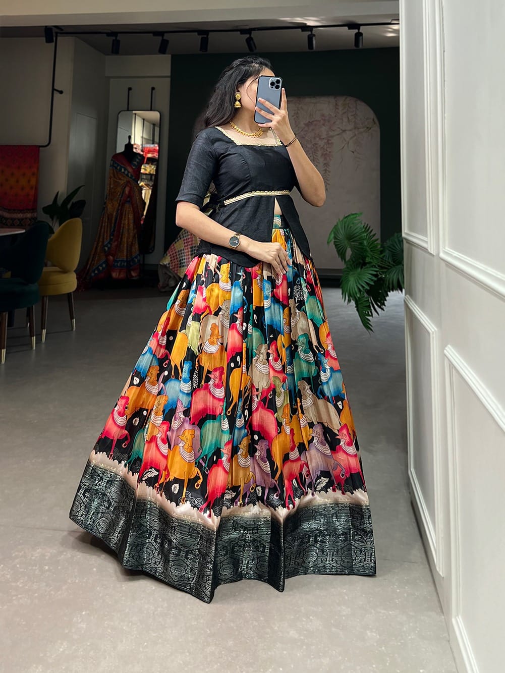 Black Dola Silk Lehenga Choli - 2 (3) Black Dola Silk Lehenga Choli - 2 (3)