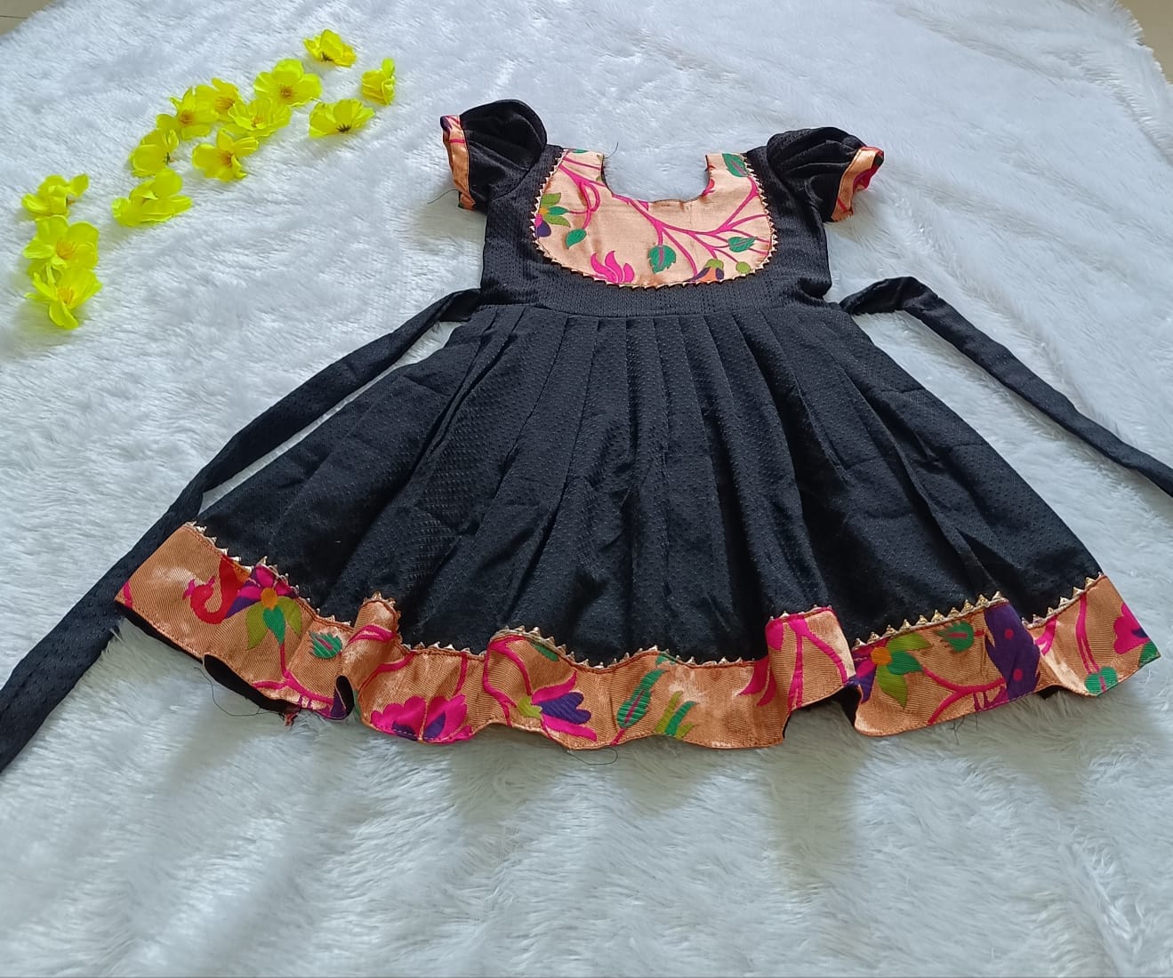 Sankranti special Baby Girl Black Paithani Frock_DN.2_3 Sankranti special Baby Girl Black Paithani Frock_DN.2_3
