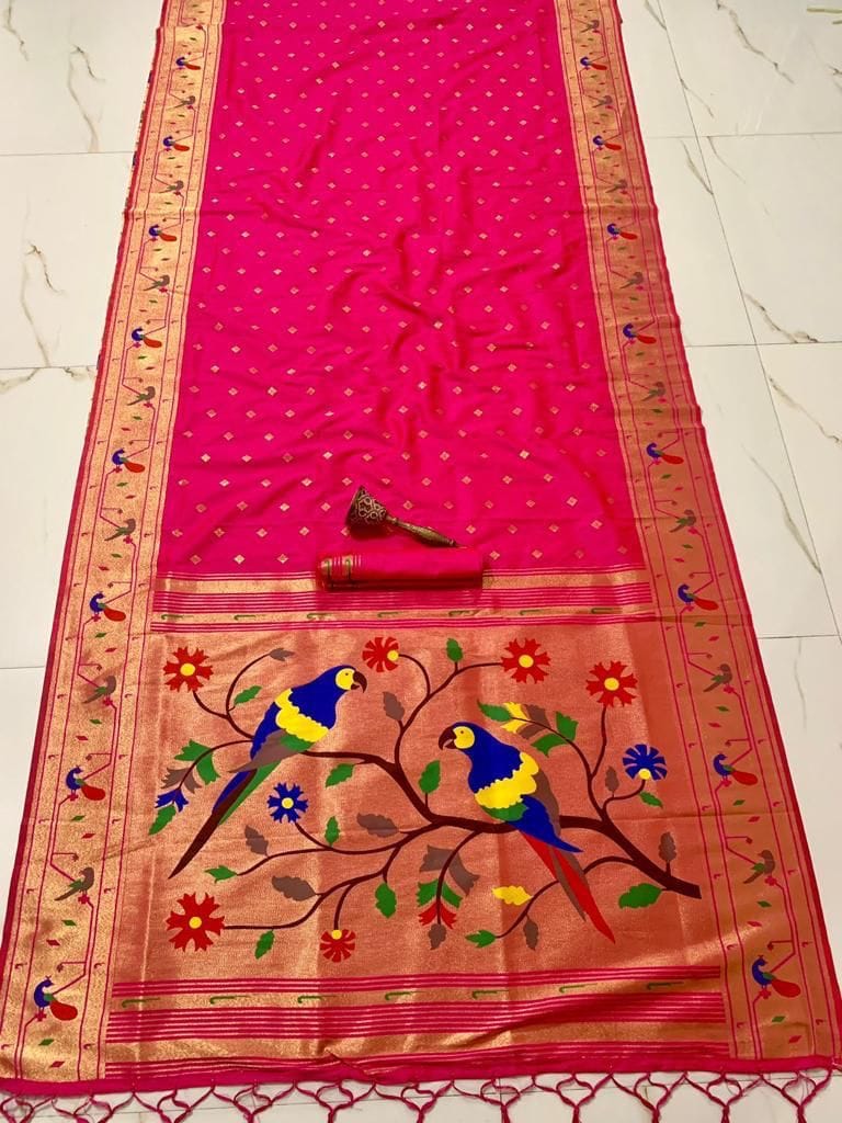 Women's Pure Soft Kanchivaram Paithani Saree Pink Product detail view 5