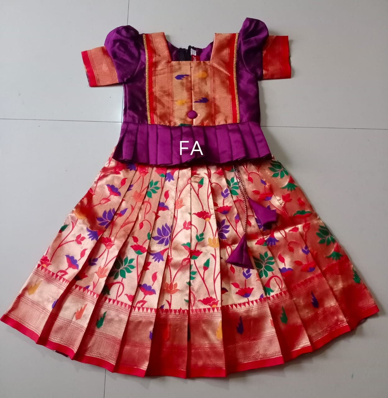 Premium Quality Paithani Parkar Polka Magenta-Red