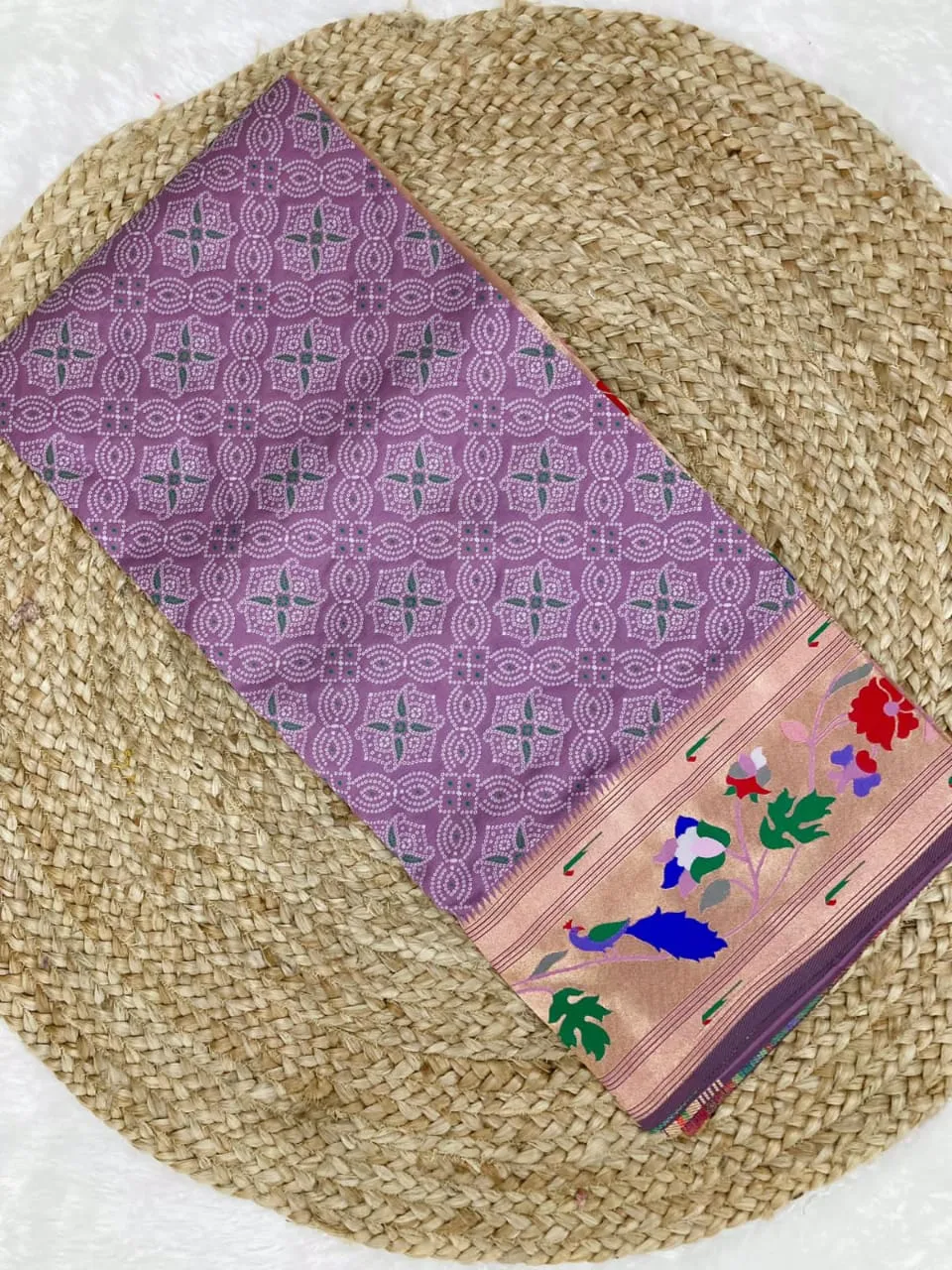 Bandhani Paithani Silk Sarees LightPurple (2) Bandhani Paithani Silk Sarees LightPurple (2)
