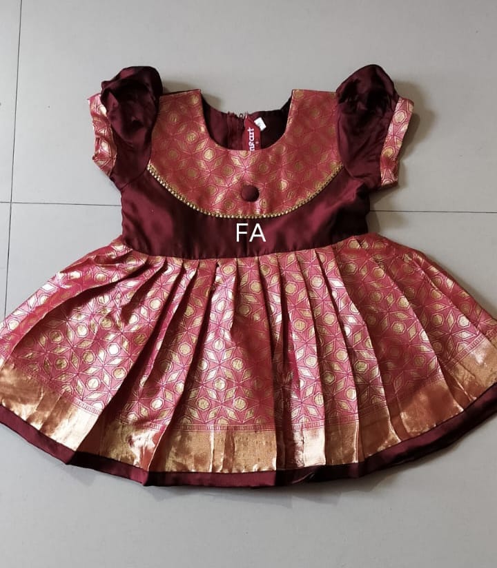 Padava Special Traditional Pattern Frock Maroon Padava Special Traditional Pattern Frock Maroon