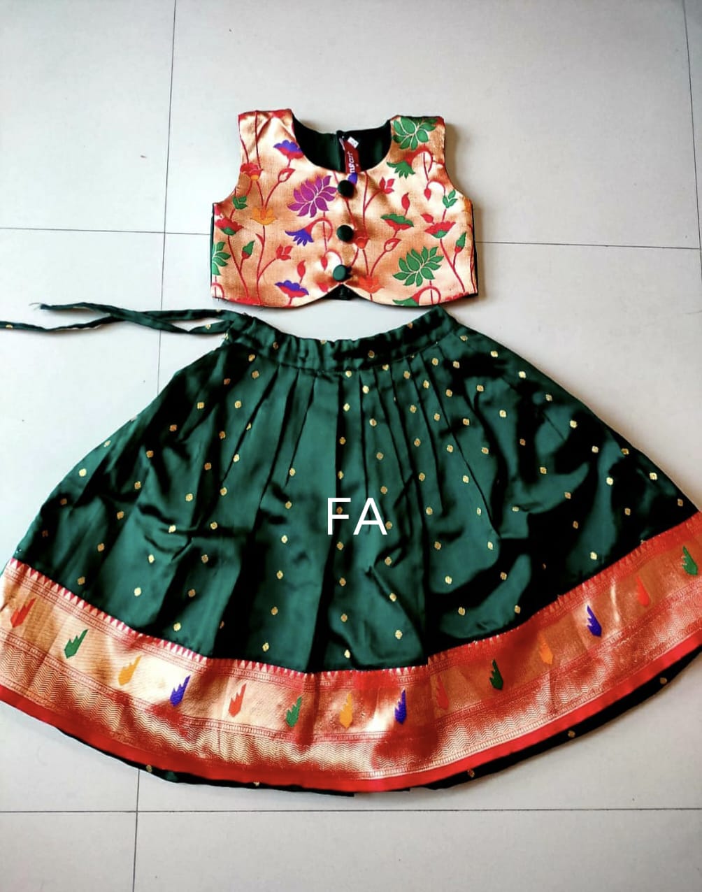 Parkar Polka/maharashtrian Traditional Dress/indian Wear for Girls/ethnic  Indian Wear/pattu Pavadai/khan Parkar Polka - Etsy Denmark