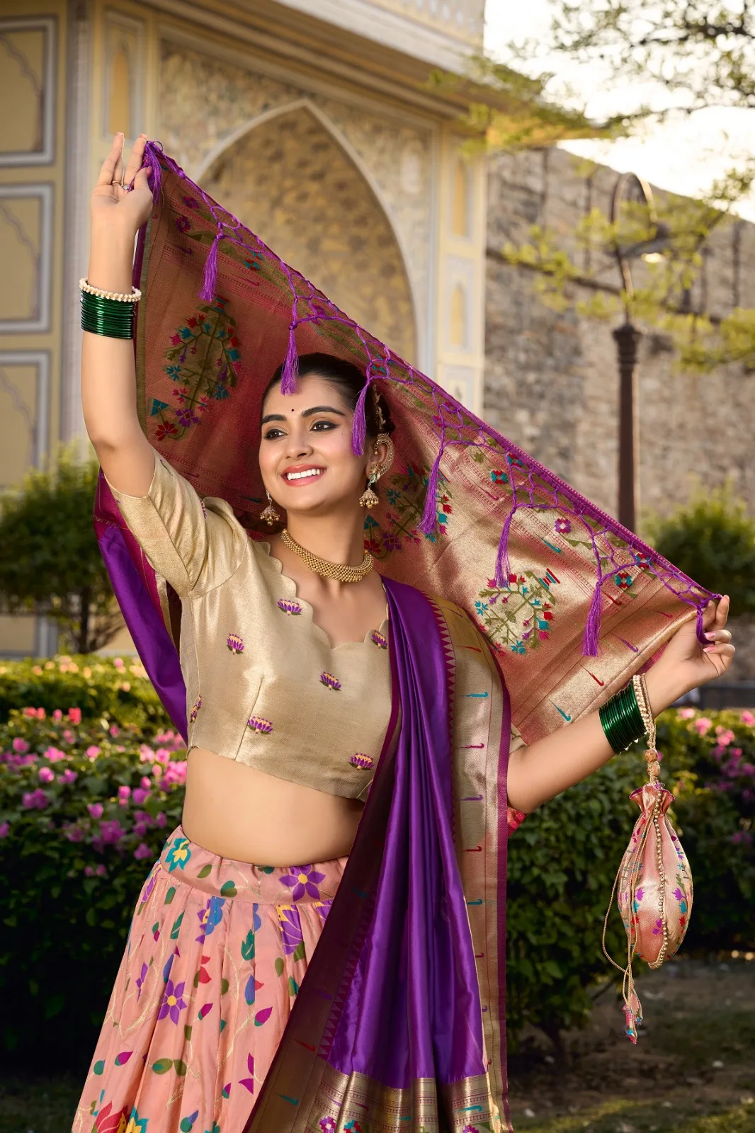 Jacquard Silk Paithani Lehenga Choli Peach Zoom