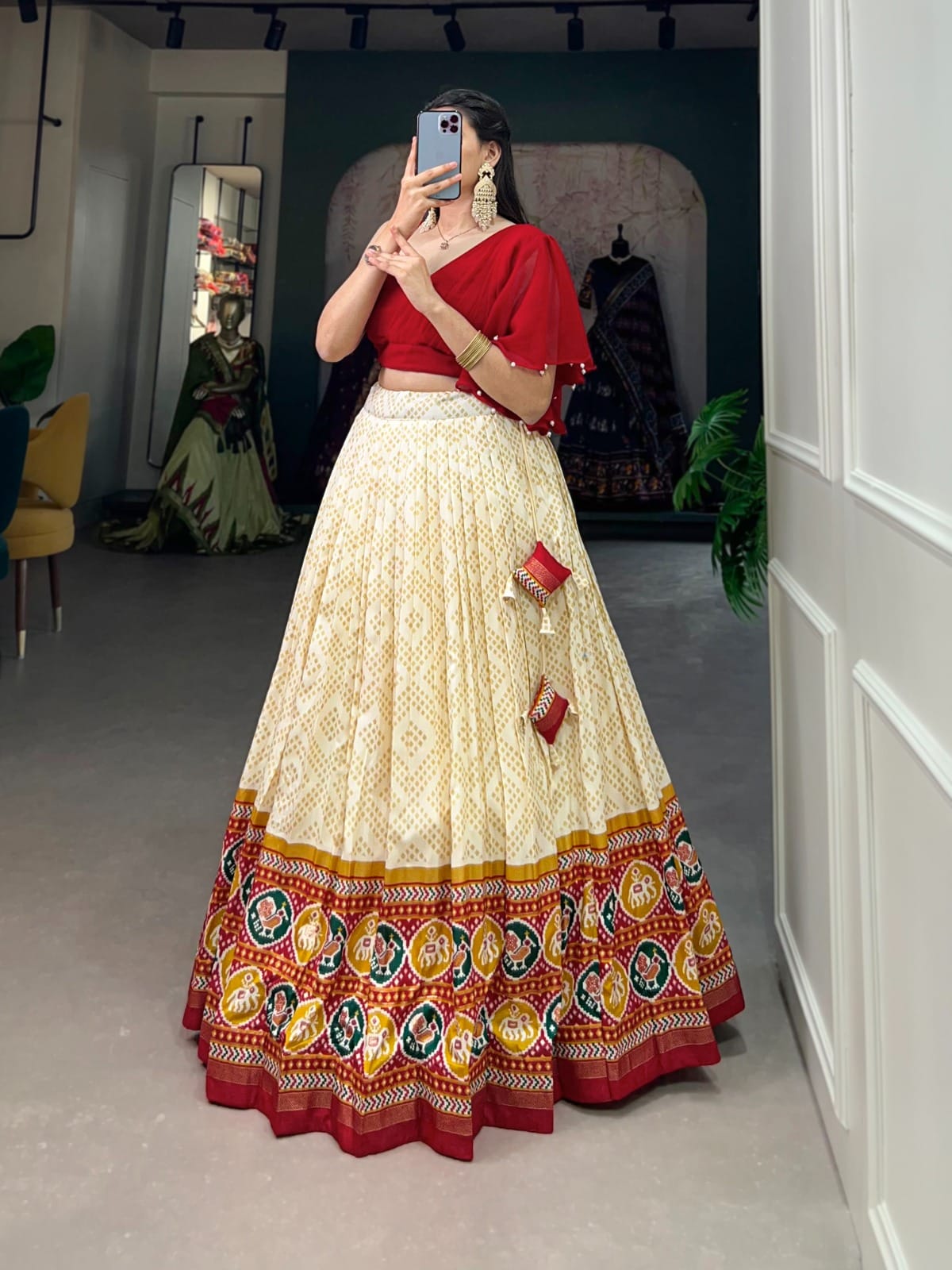 Tussar Silk Co-ord Set Lehenga Right