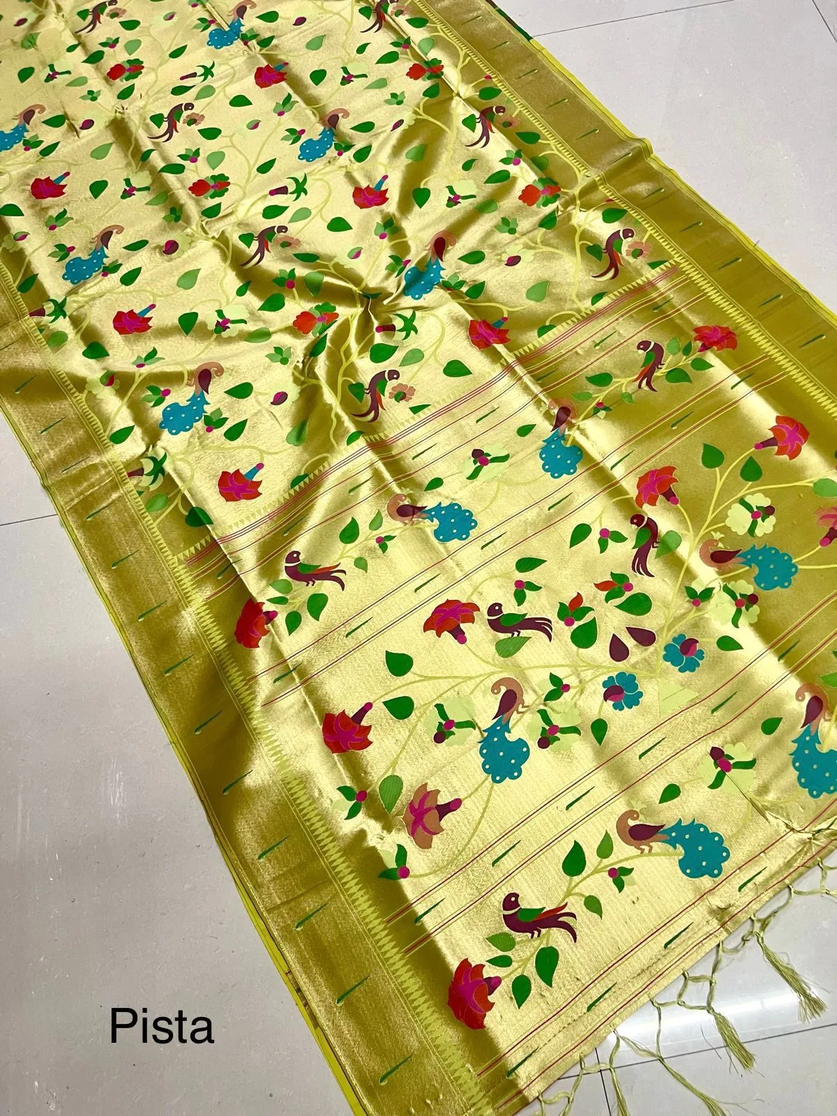 Wedding Special Brocket Paithani Pista (2)
