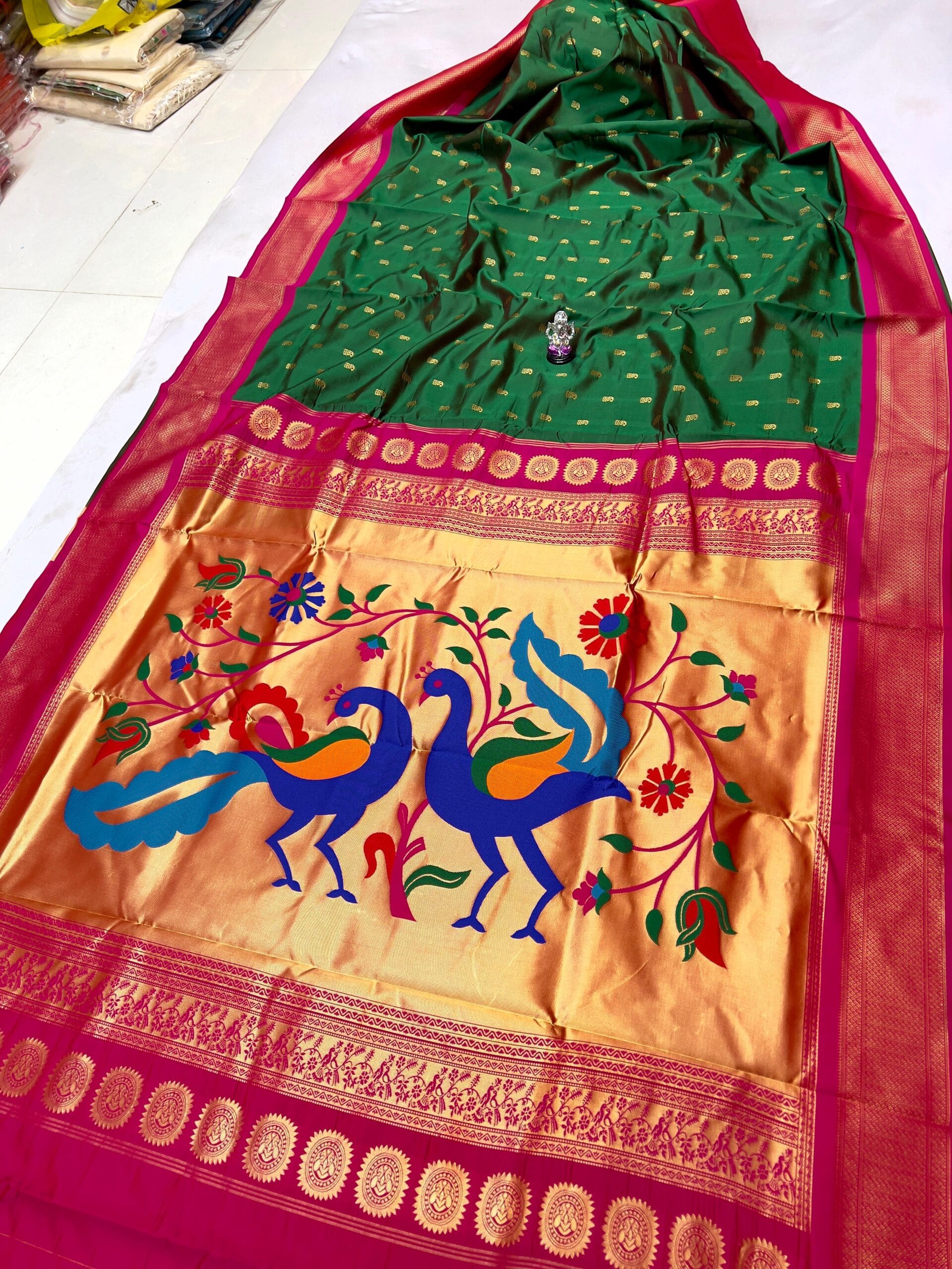 9 Yard Dhruvika Paithani Green_Pink