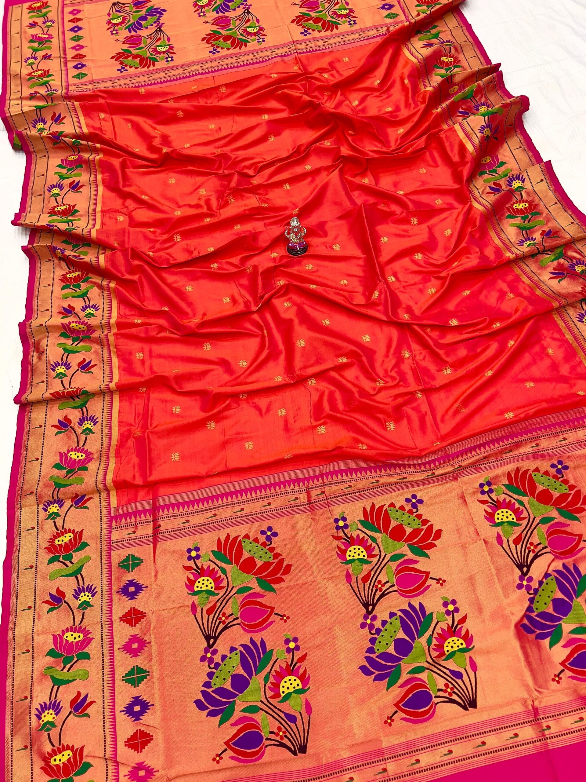 Premium Quality Lotus Paithani Dupatta Pinkish Red Premium Quality Lotus Paithani Dupatta Pinkish Red