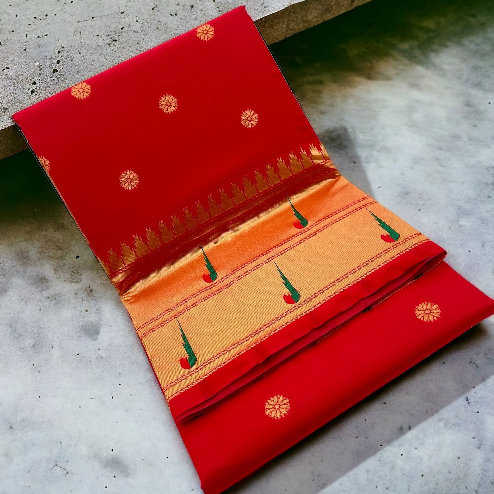 Red Double Muniya Boarder Paithani (2)