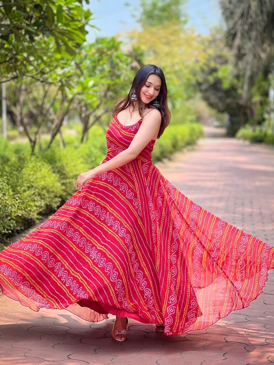 Georgette Bandhej Print Gown Pink Georgette Bandhej Print Gown Pink