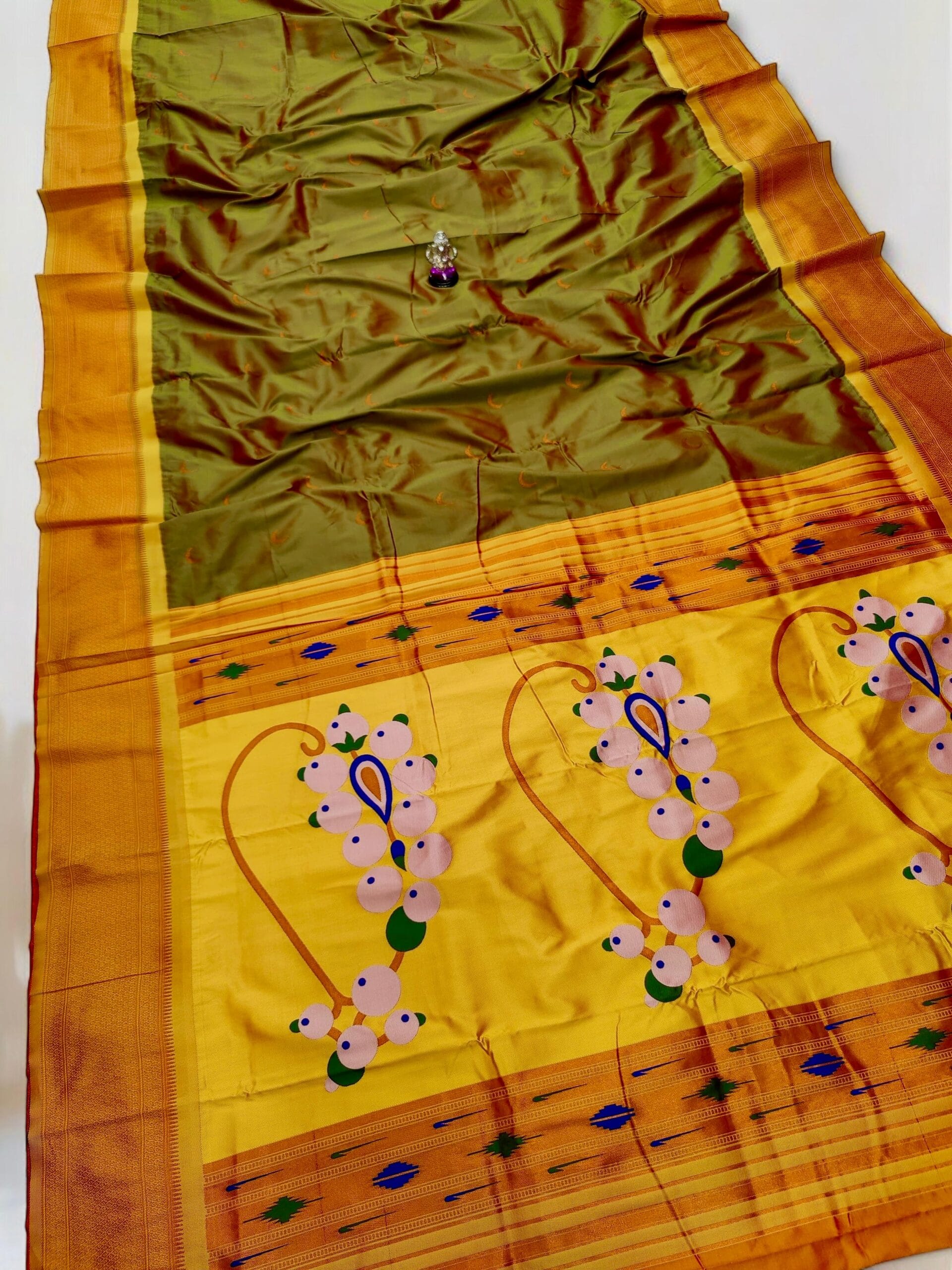 Nath Pallu Chandrakor Paithani Mehendi Nath Pallu Chandrakor Paithani Mehendi