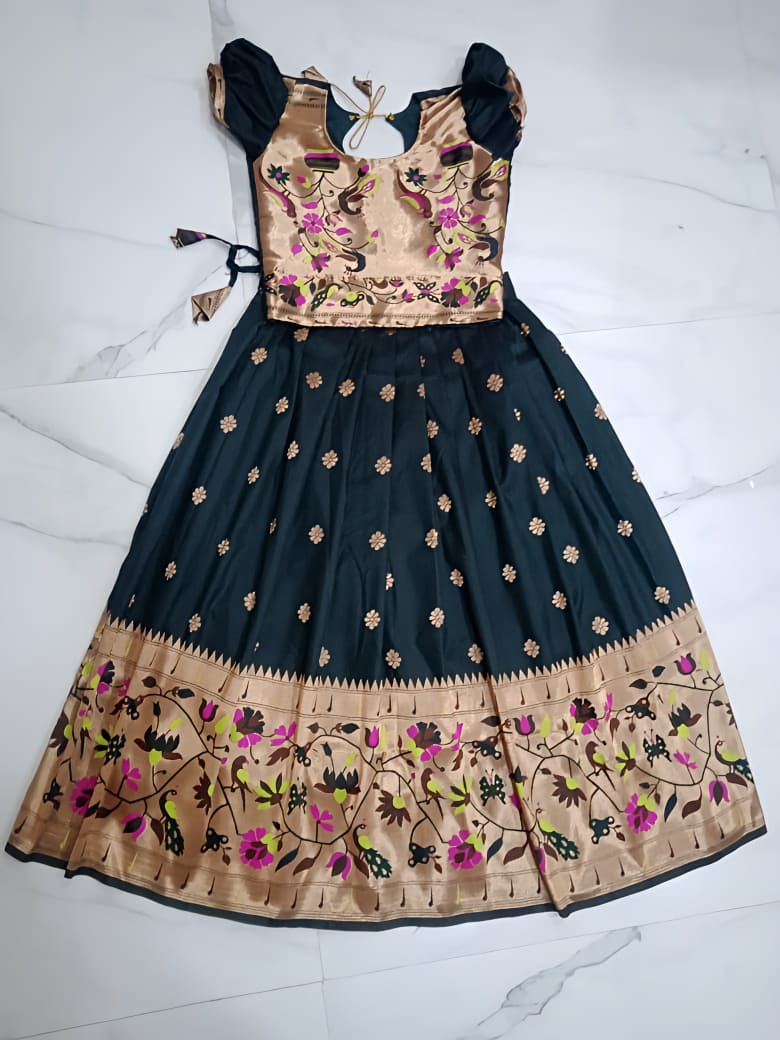 Bottle Green Paithani Lehenga Front Bottle Green Paithani Lehenga Front