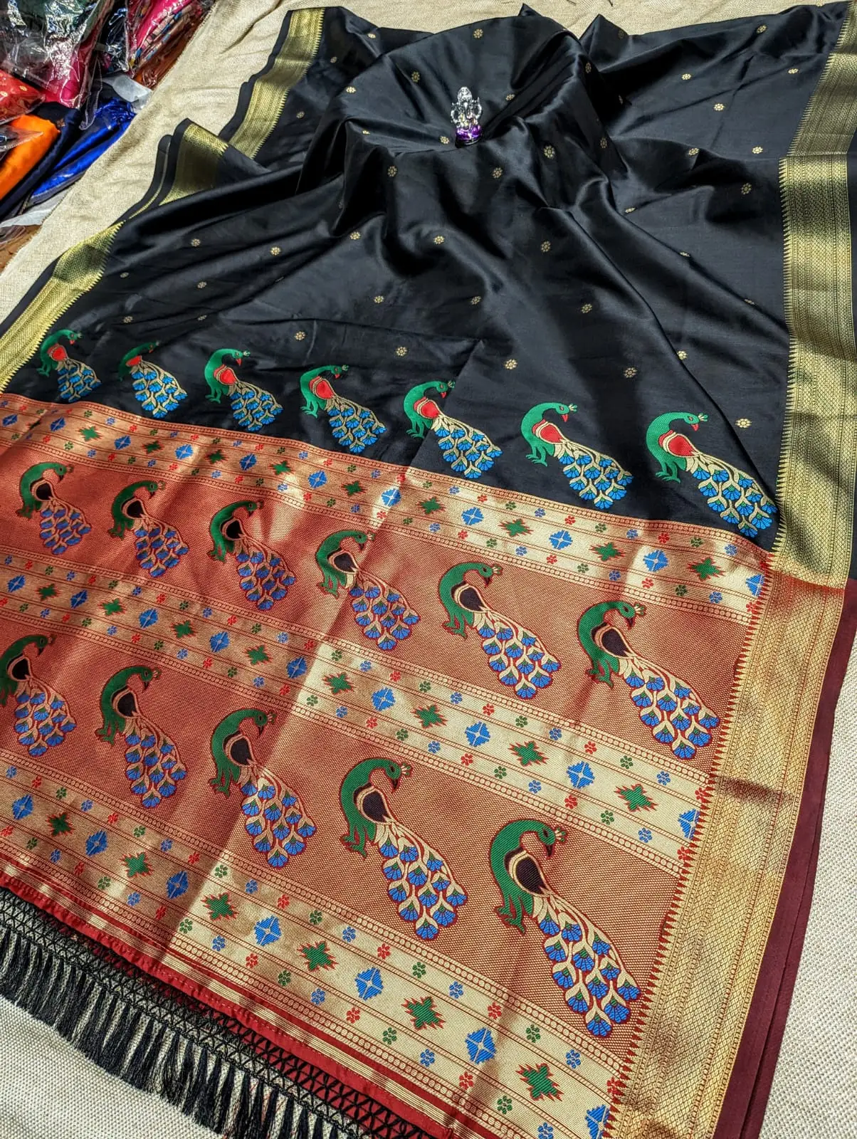 Black Peacock Pallu Paithani Product detail view 1