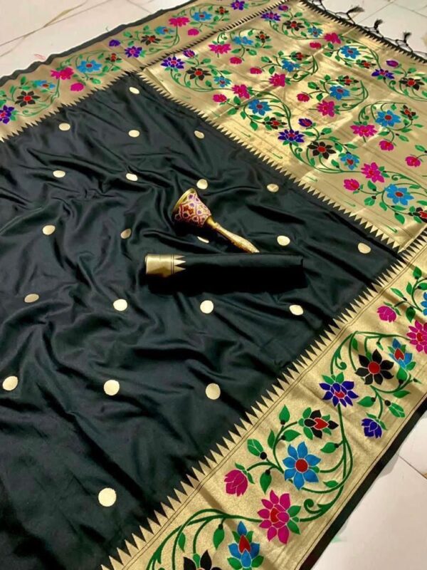 Makar Sankranti Special Paithani Sarees Design 13