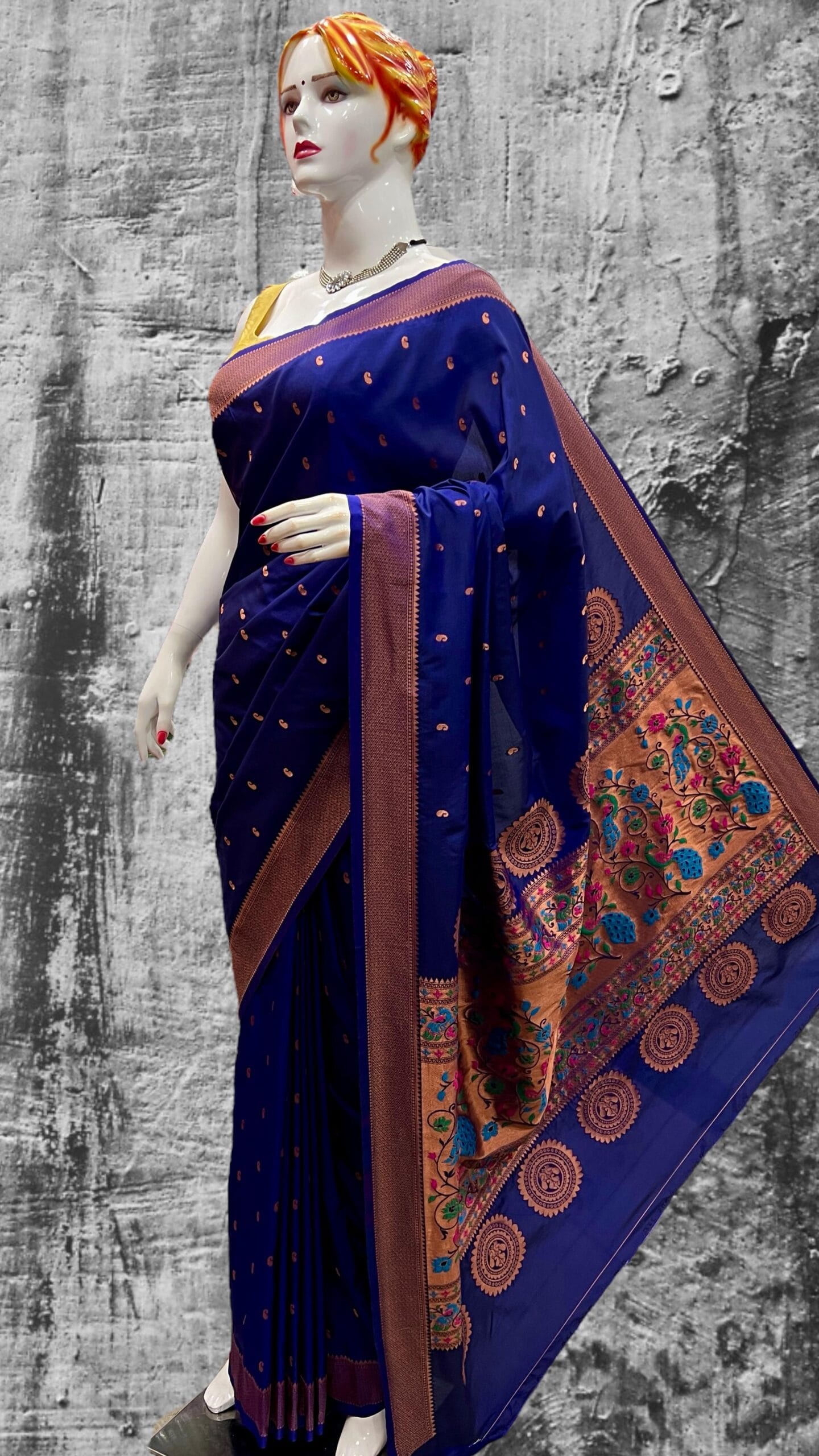 Vedika Soft Silk Paithani NavyBlue Front Vedika Soft Silk Paithani NavyBlue Front