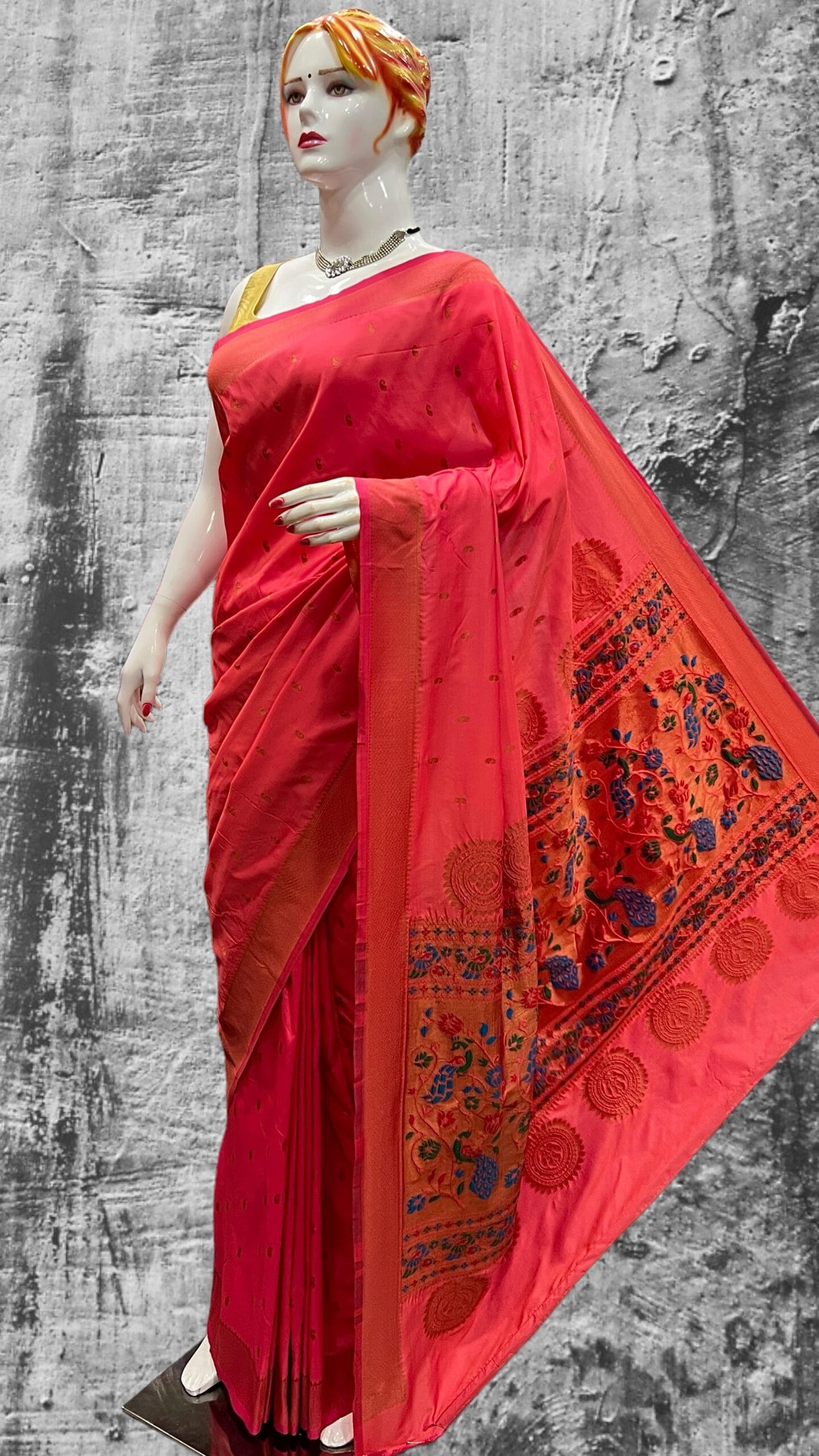 Vedika Soft Silk Paithani Gajri Front Vedika Soft Silk Paithani Gajri Front