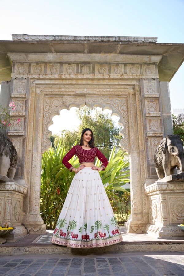 White Georgette Lehenga Choli Center Front