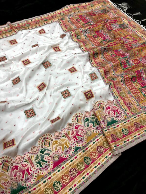 White Soft Rajwadi Pashmina Silk Saree DN 1003 (2)