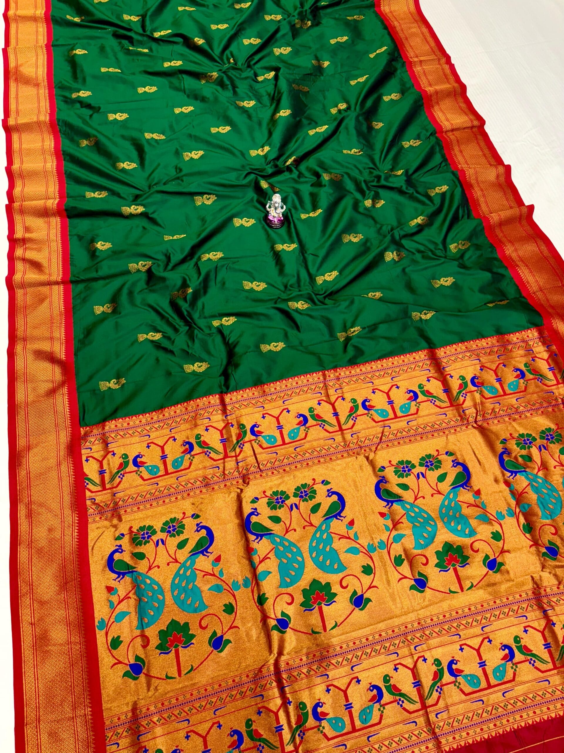 Mayuri Kadiyal Paithani Green Mayuri Kadiyal Paithani Green