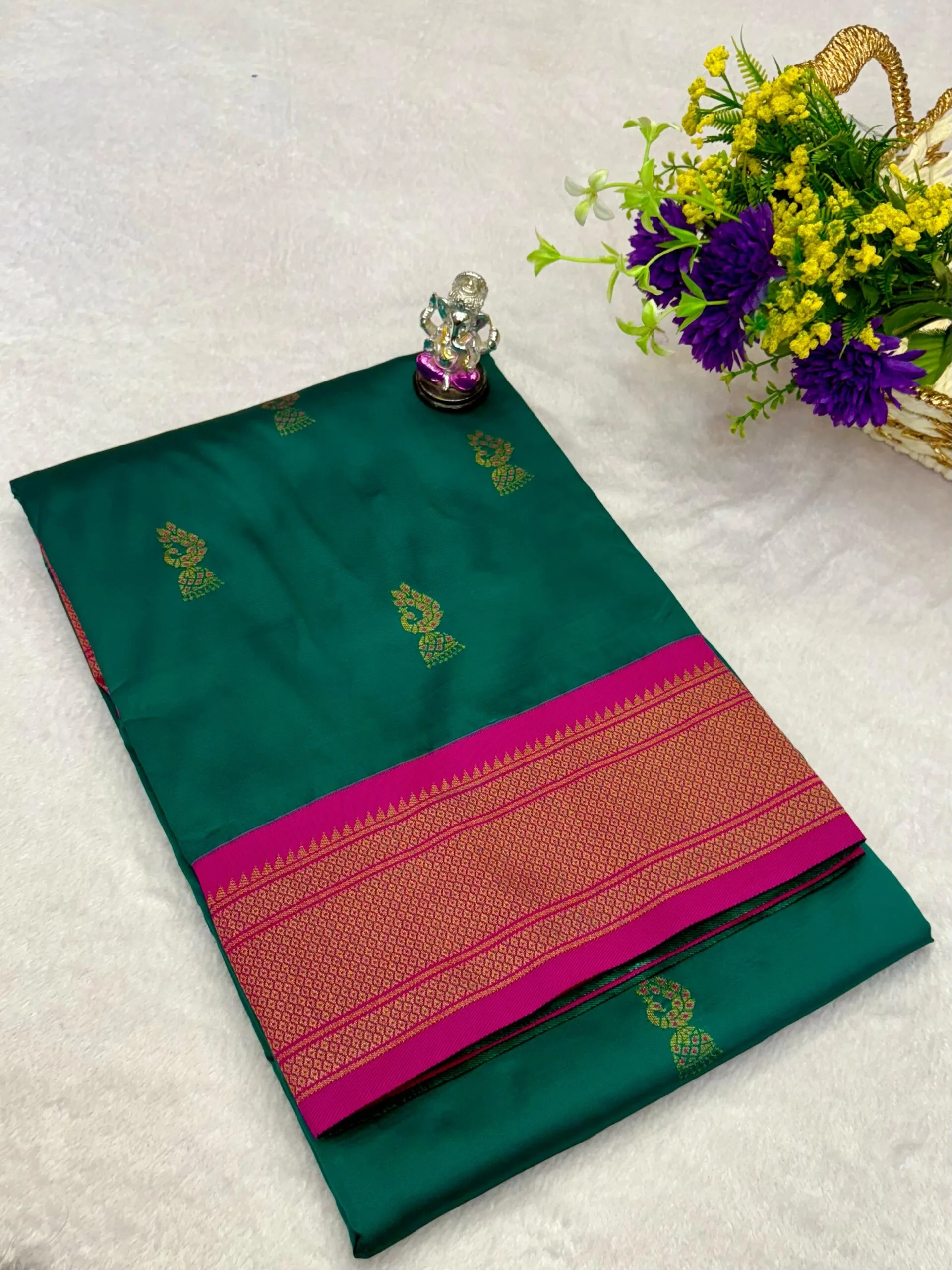 Mayuri Kadiyal Paithani Rama S