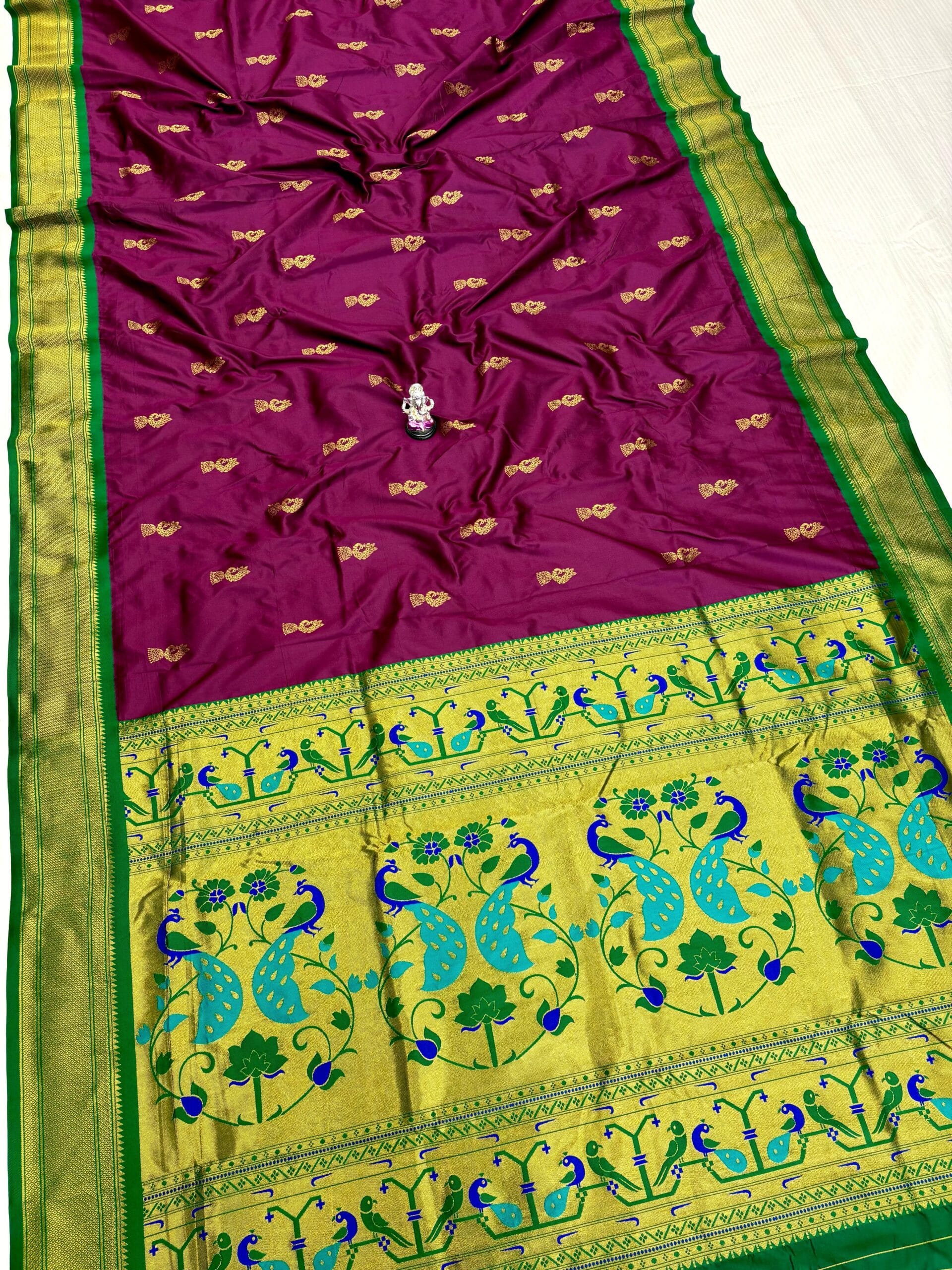 Mayuri Kadiyal Paithani Red-Purple Green Mayuri Kadiyal Paithani Red-Purple Green
