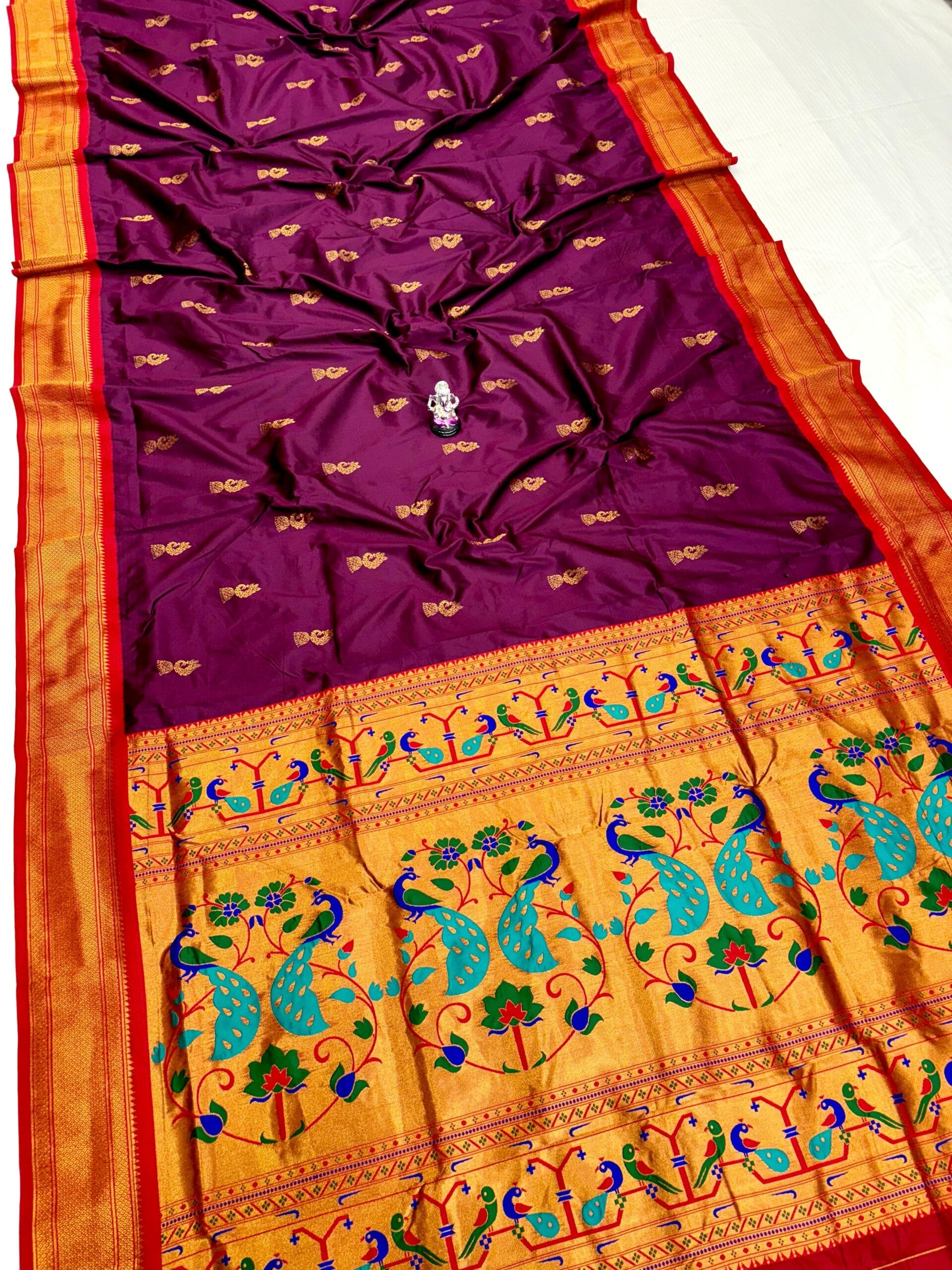 Mayuri Kadiyal Paithani Red-Purple Mayuri Kadiyal Paithani Red-Purple