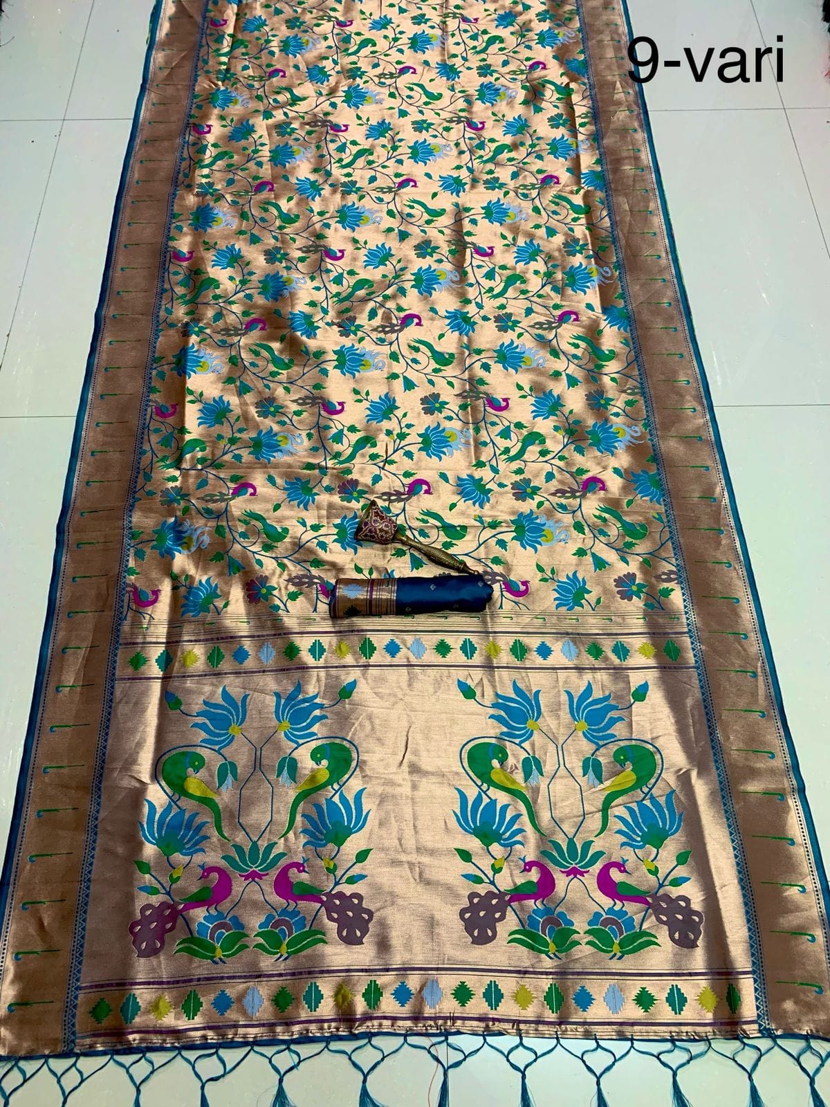 9-Yard Kanchivaram Paithani Saree Green 9-Yard Kanchivaram Paithani Saree Green