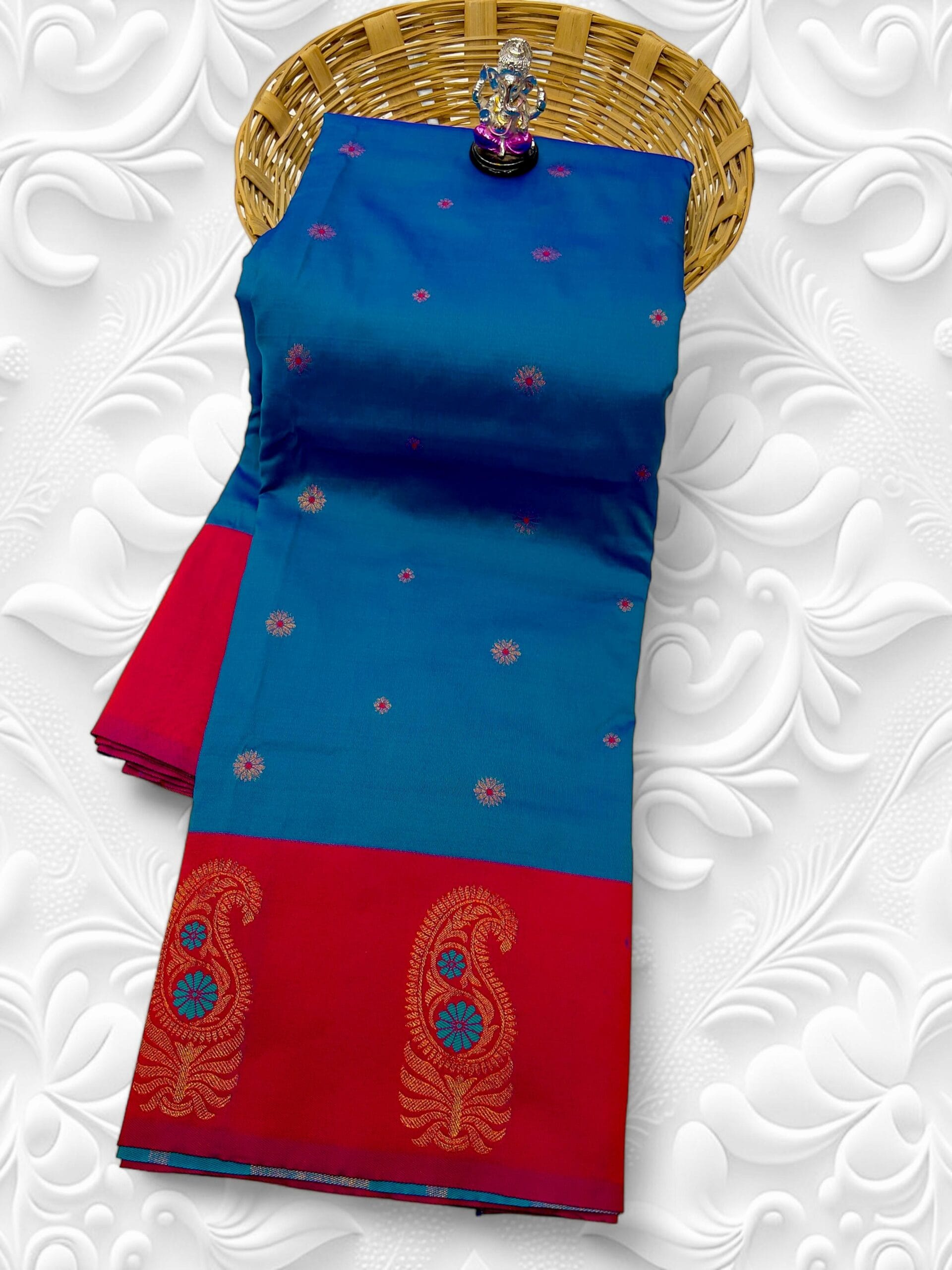 Tana Silk Brocade Paithani Sarees Blue