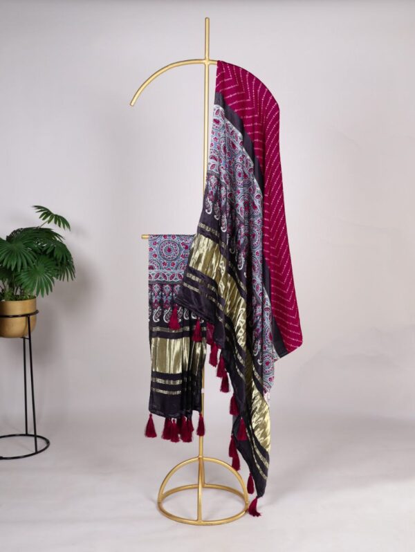 Black Maroon Printed Gaji Silk Dupatta
