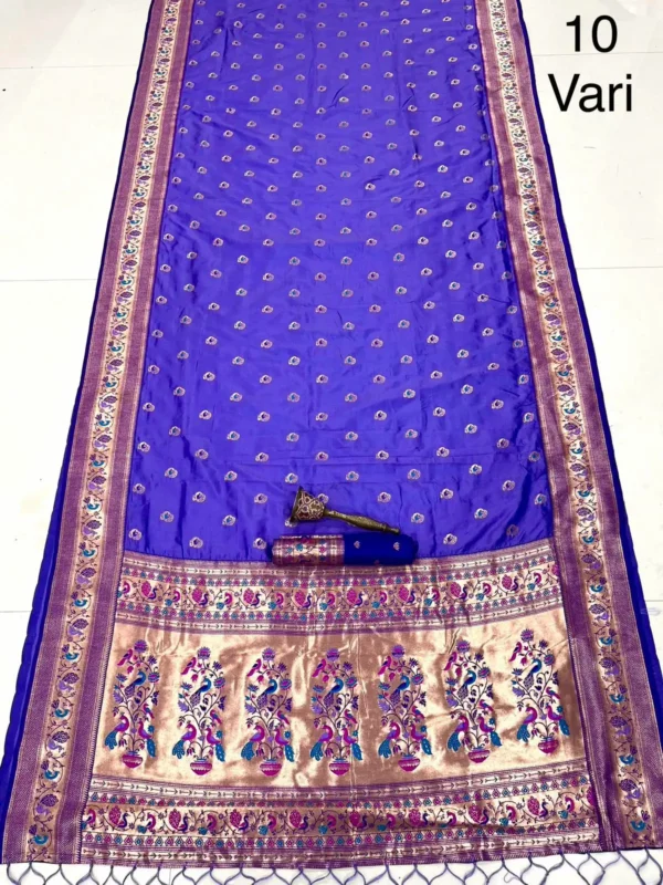Blue Exclusive 10-Yard Pure Kanchivram Silk Saree (2)