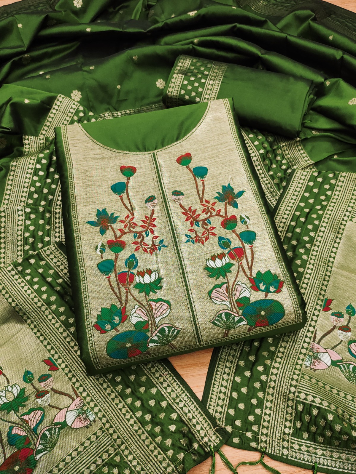 WhatsApp Image 2025-10-27 at 9.36.03 PM