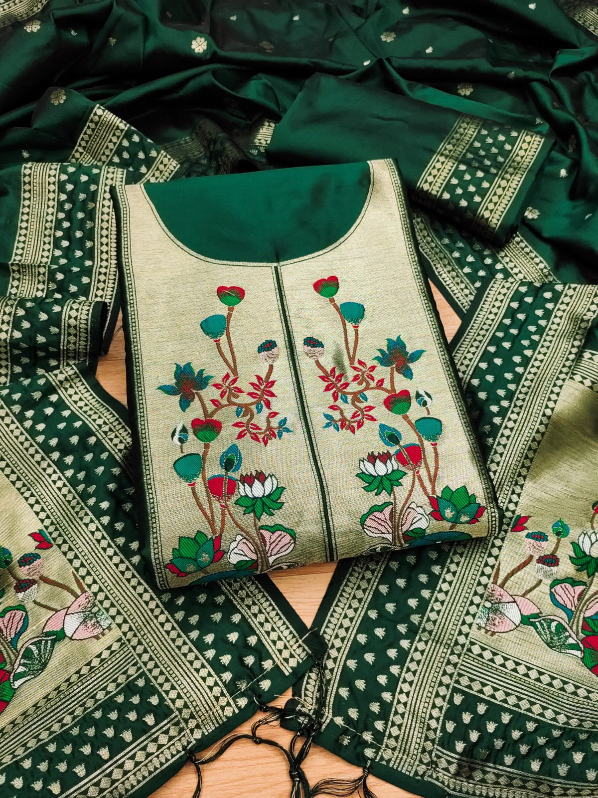 WhatsApp Image 2025-10-27 at 9.36.24 PM (1)