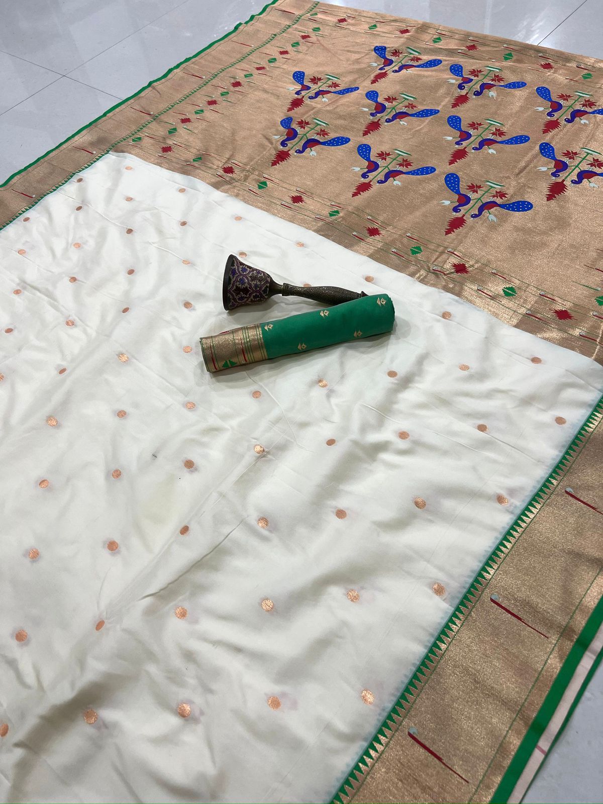 Product image for Discover the Elegance of Pure Silk Kanchivaram Pethani Sarees