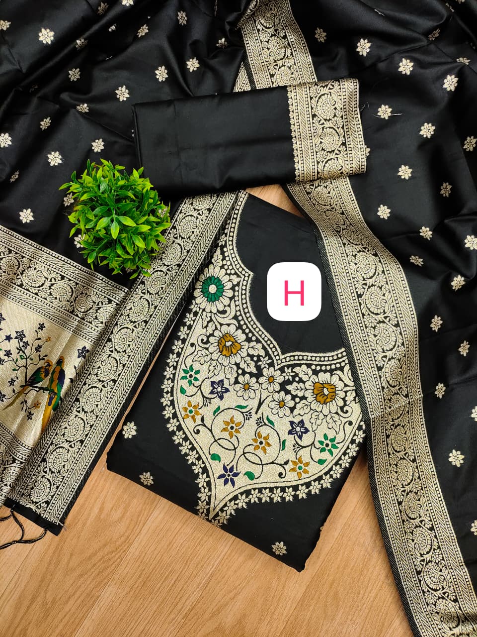 Makar Sankranti Special Paithani Suite in Black