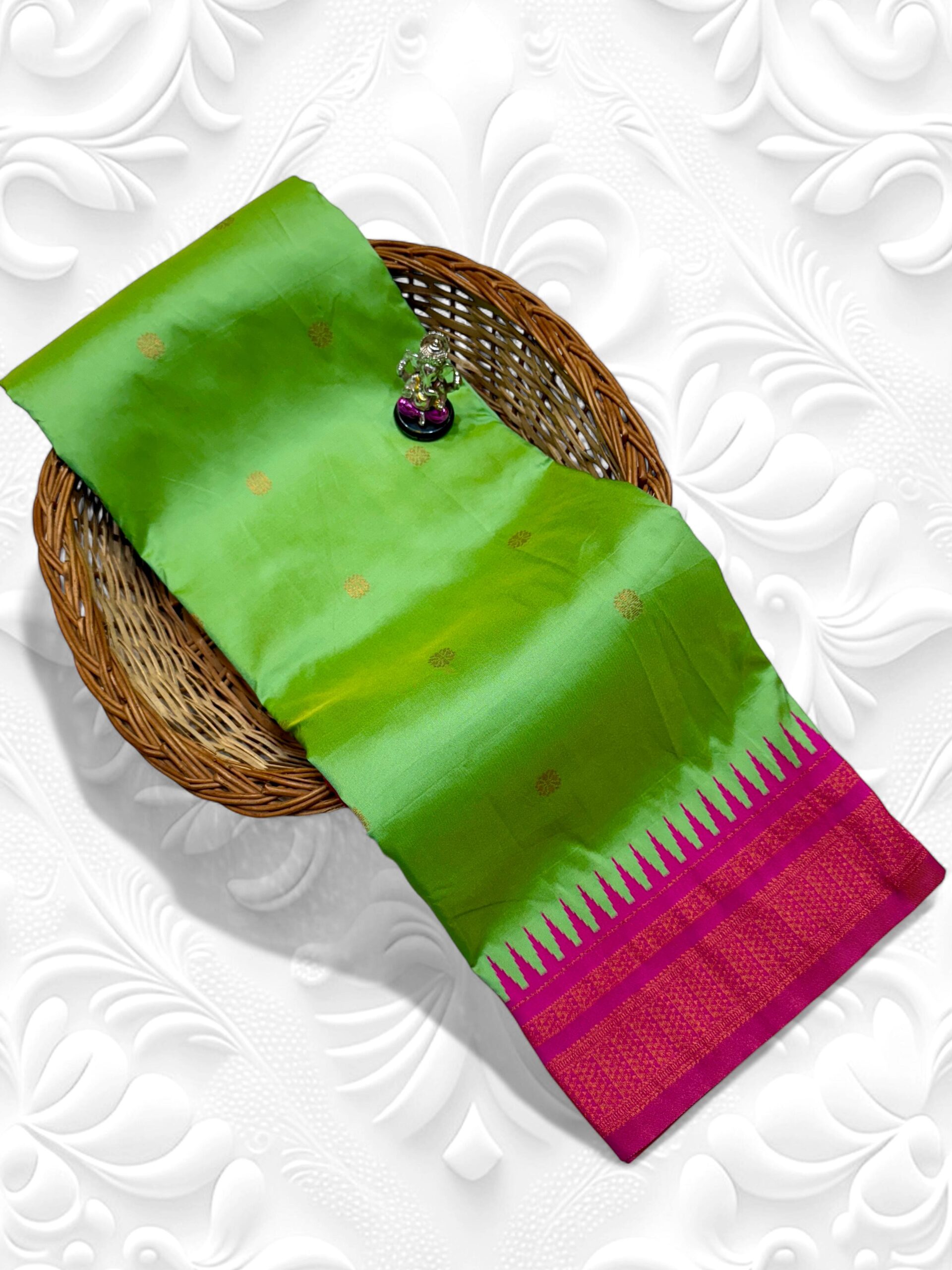 Product image for Elegant Half Silk Irkal Paithani with Contrast Blouse