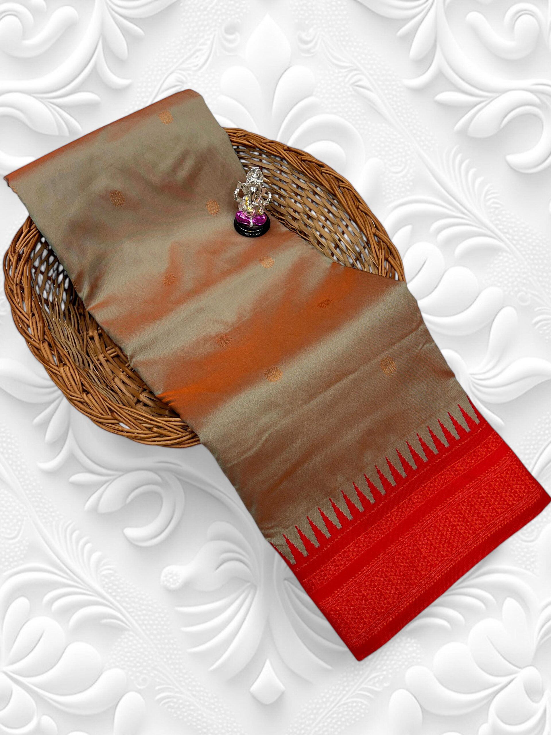 Product image for Elegant Half Silk Irkal Paithani with Contrast Blouse