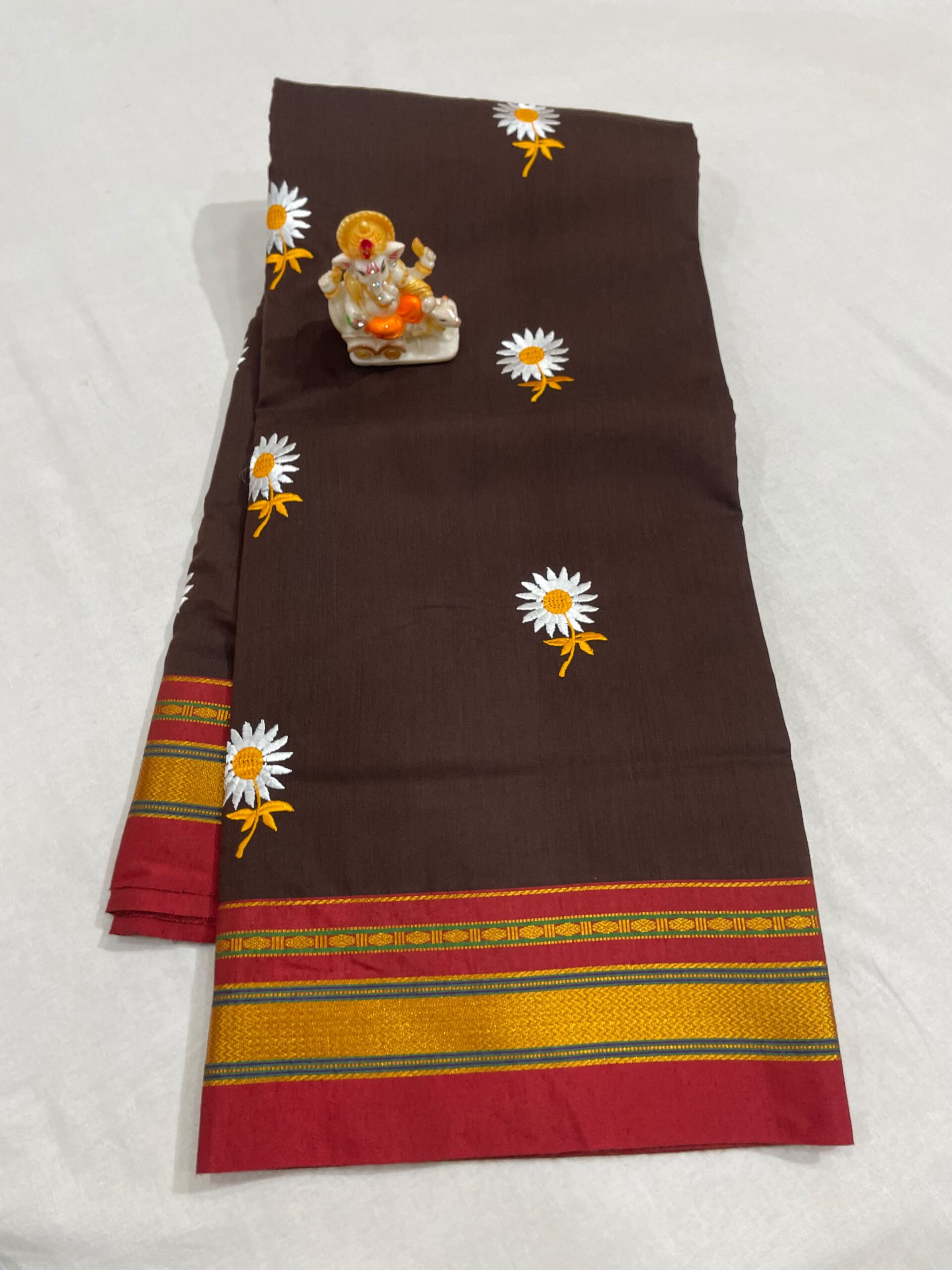 Elegant Sunflower Cotton Acrylic Saree – Rugved Collection