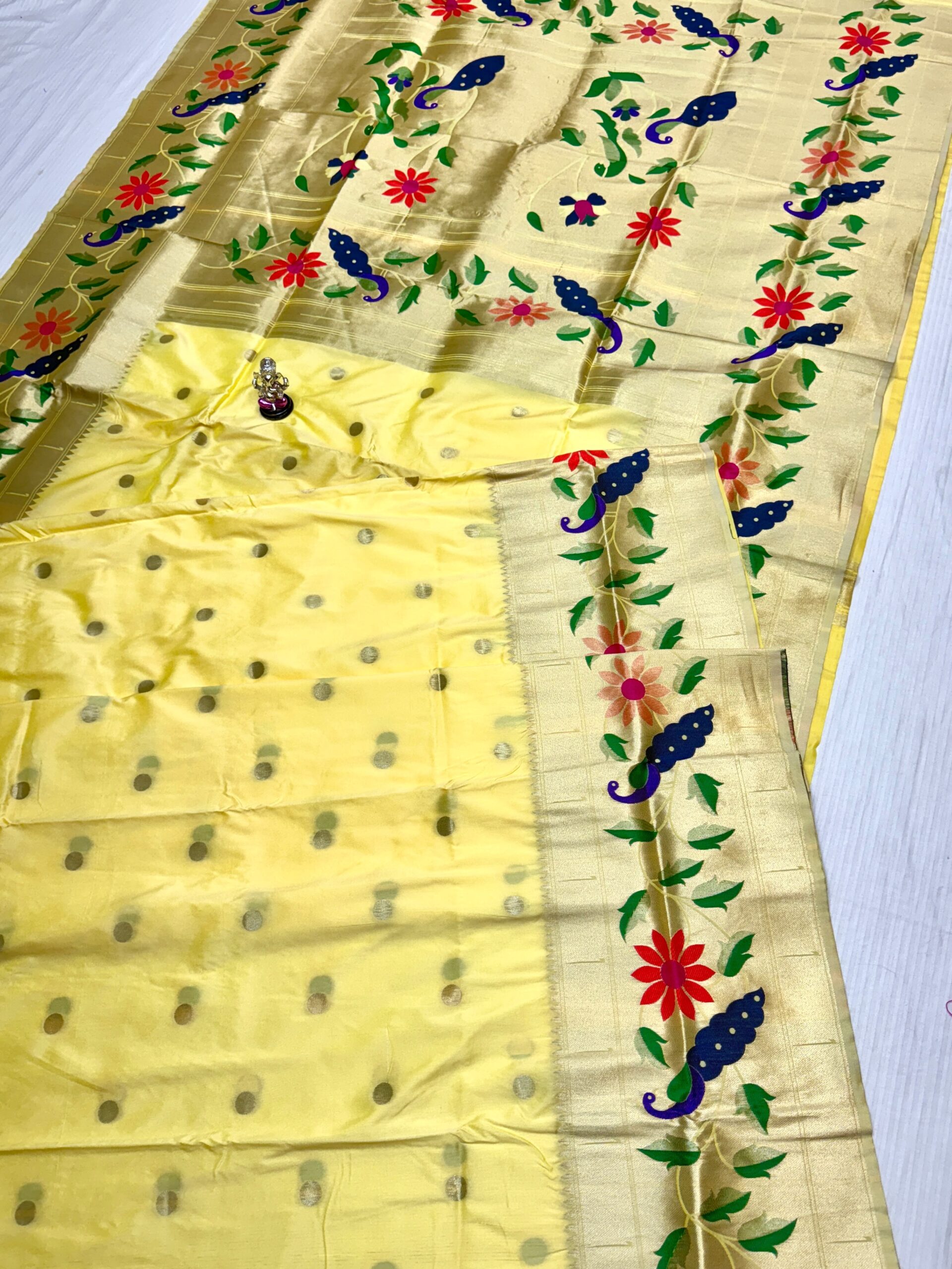 Light Yellow_01 Radha Rani Brocade Paithani Soft Silk Blouse