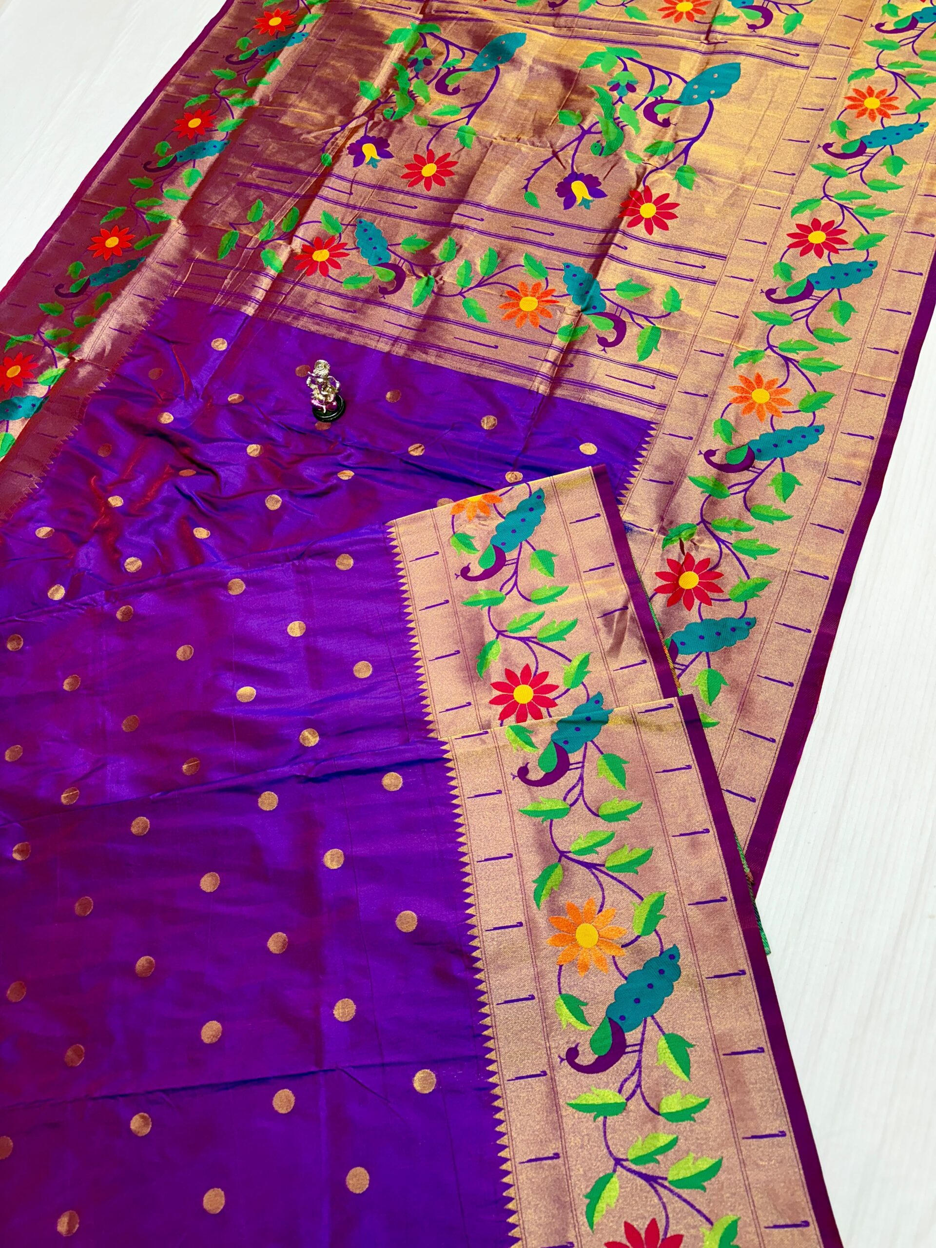 Magenta_01 Radha Rani Brocade Paithani Soft Silk Blouse