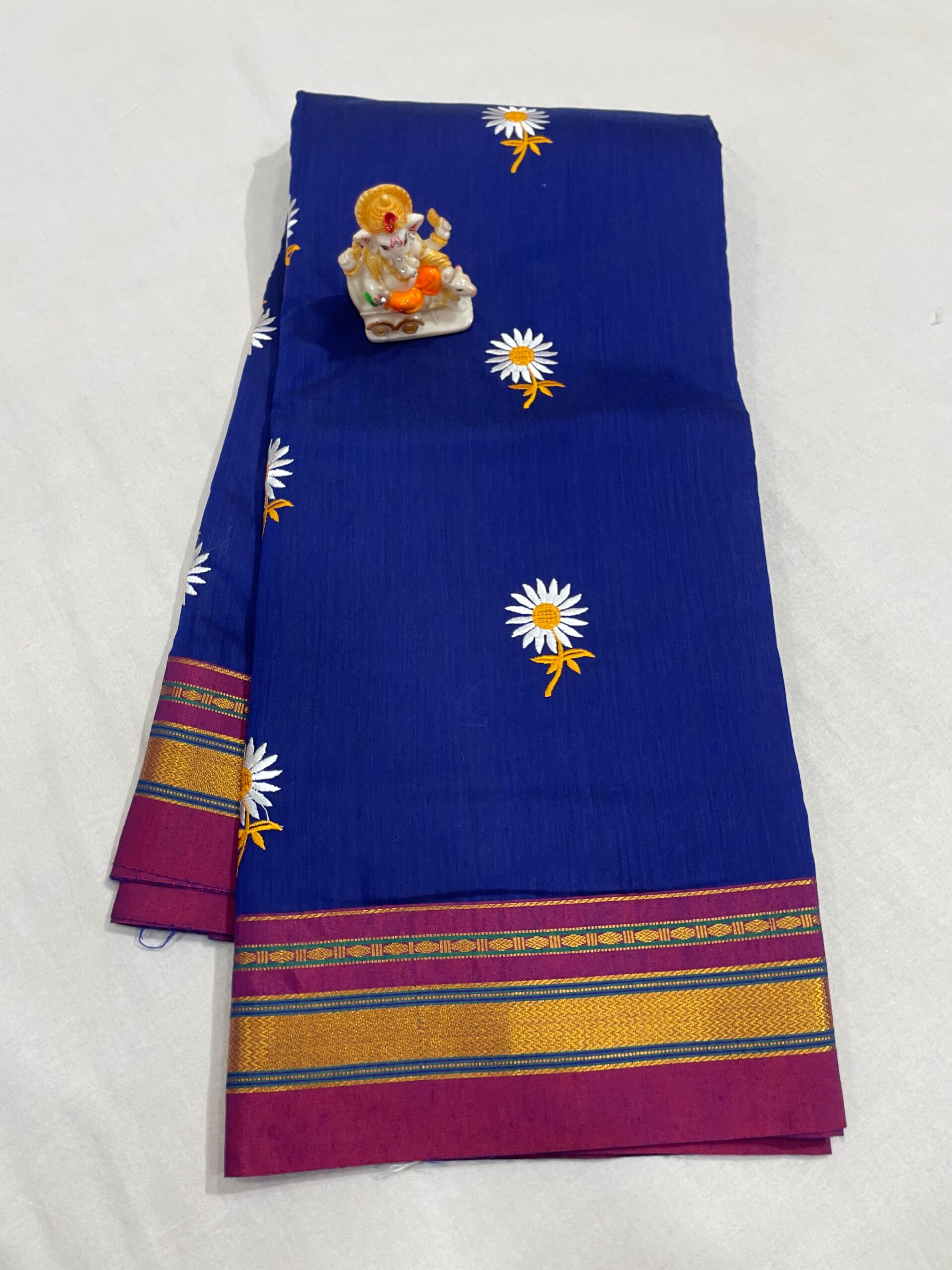 Elegant Sunflower Cotton Acrylic Saree – Rugved Collection