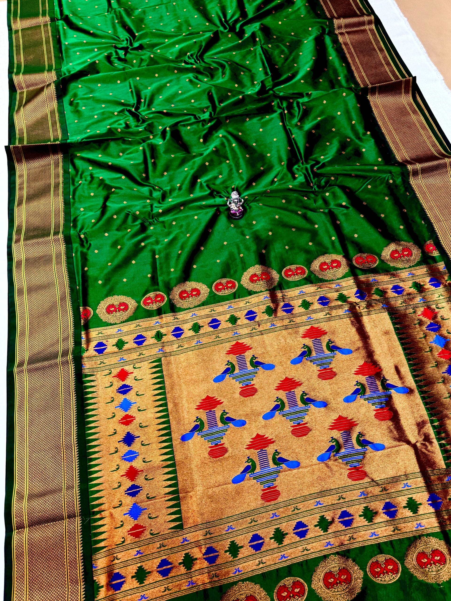 Colour Pallu Kalanjali Paithani – Rugved Collection