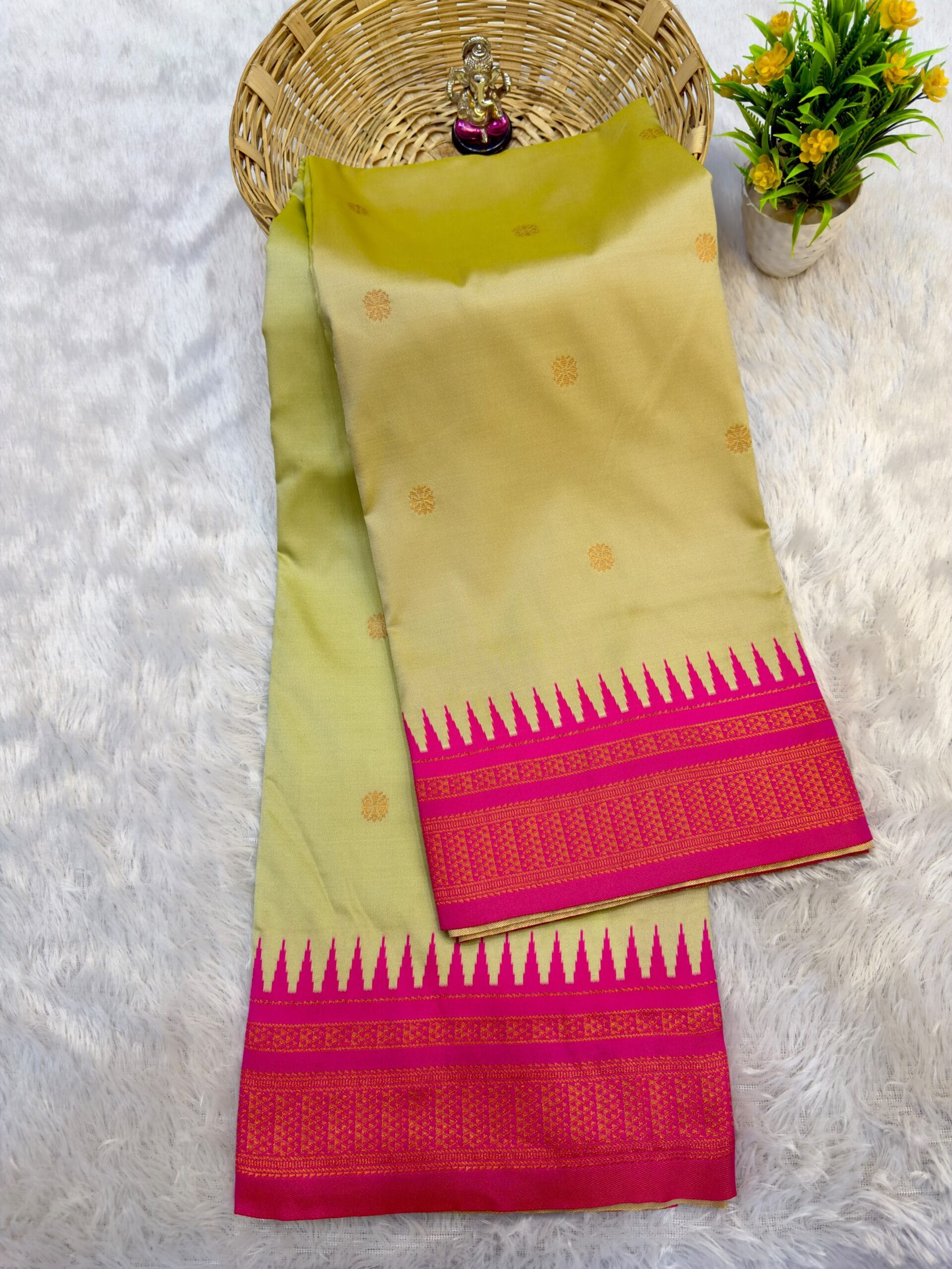 Half Silk Irkal Paithani Saree in elegant green with pink border.